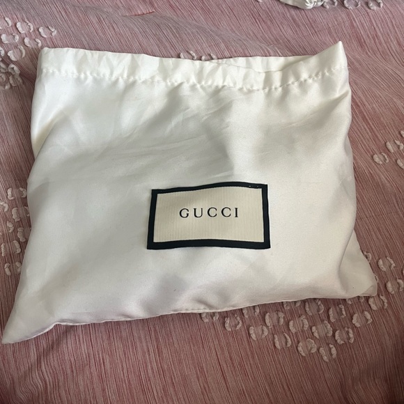 gucci mini marmont shoulder bag - Picture 7 of 8